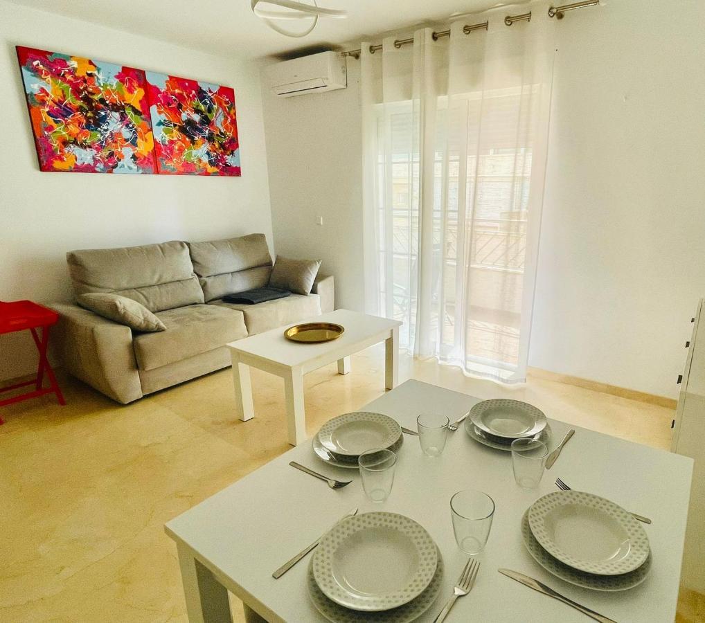 פואנגירולה Apartamento Playa San Rafael מראה חיצוני תמונה